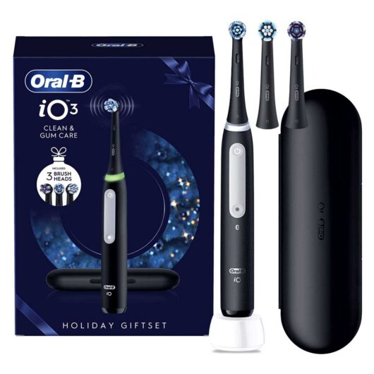 Oral B Oral-B Io3 Matt Black Electric Toothbrush Holiday Giftset