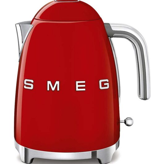 Smeg Kettle Red
